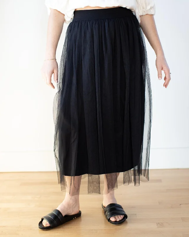 comfy stretch skirts -Gathered Skirt With Tulle In Black