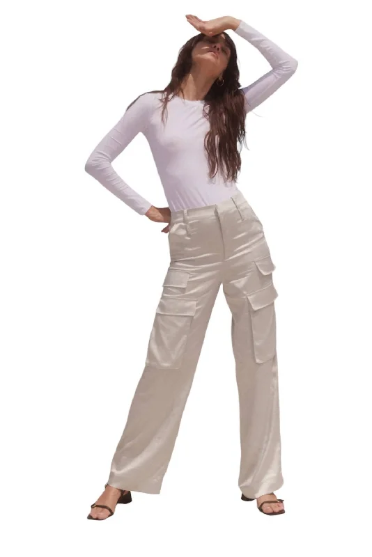 contrast bold pants -Cargo Pants In Silver