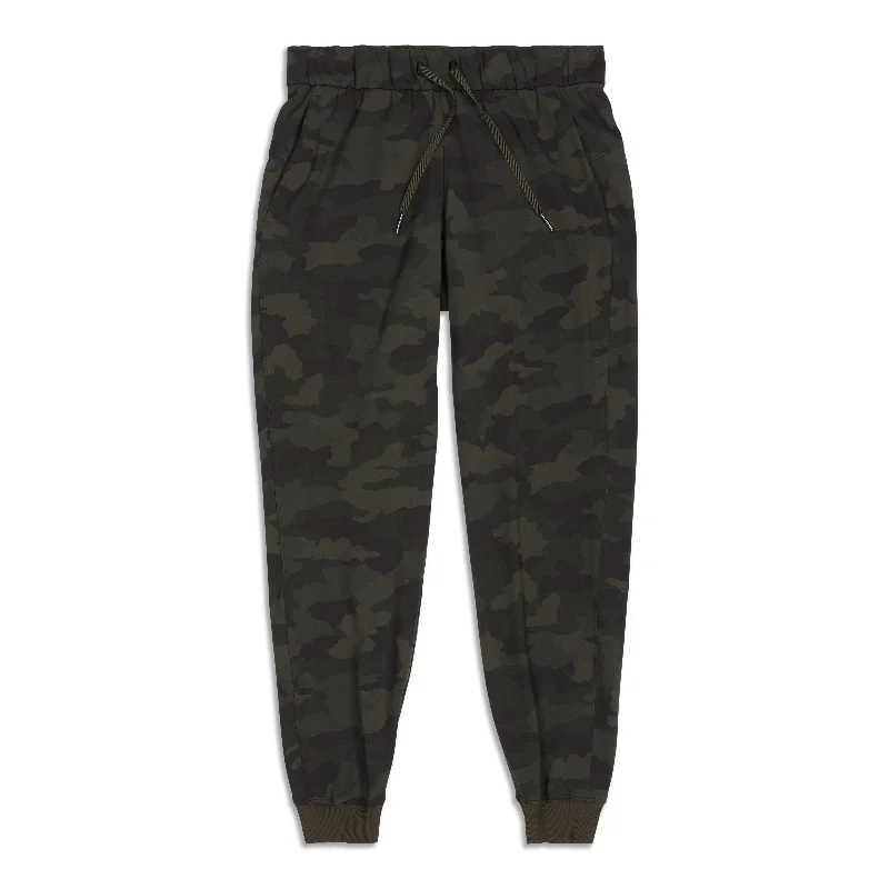 crisp cut pants -On The Fly Jogger - Resale