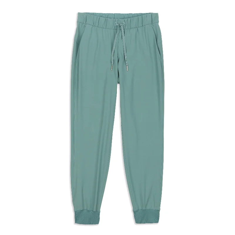 gym dynamic pants -On The Fly Jogger - Resale