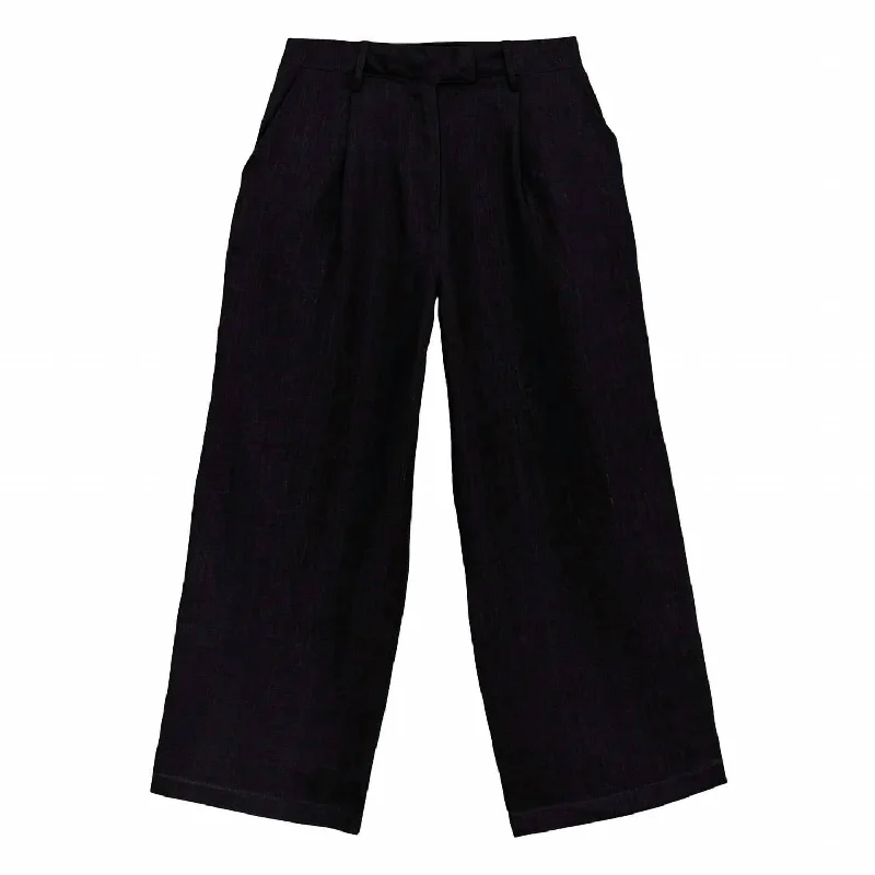 sleek solid pants -Women's Frena Pants In Black